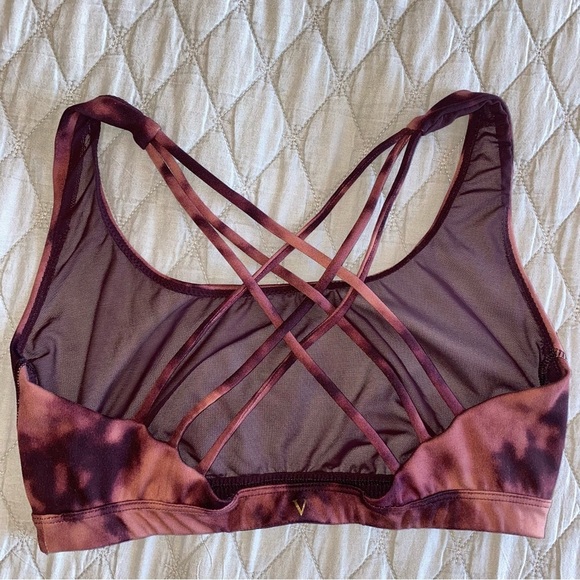 Victoriaβs Secret size. M Tie-dye sports bra - Picture 4 of 12